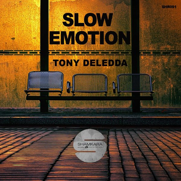 TONY DELEDDA-Lounge Blue
